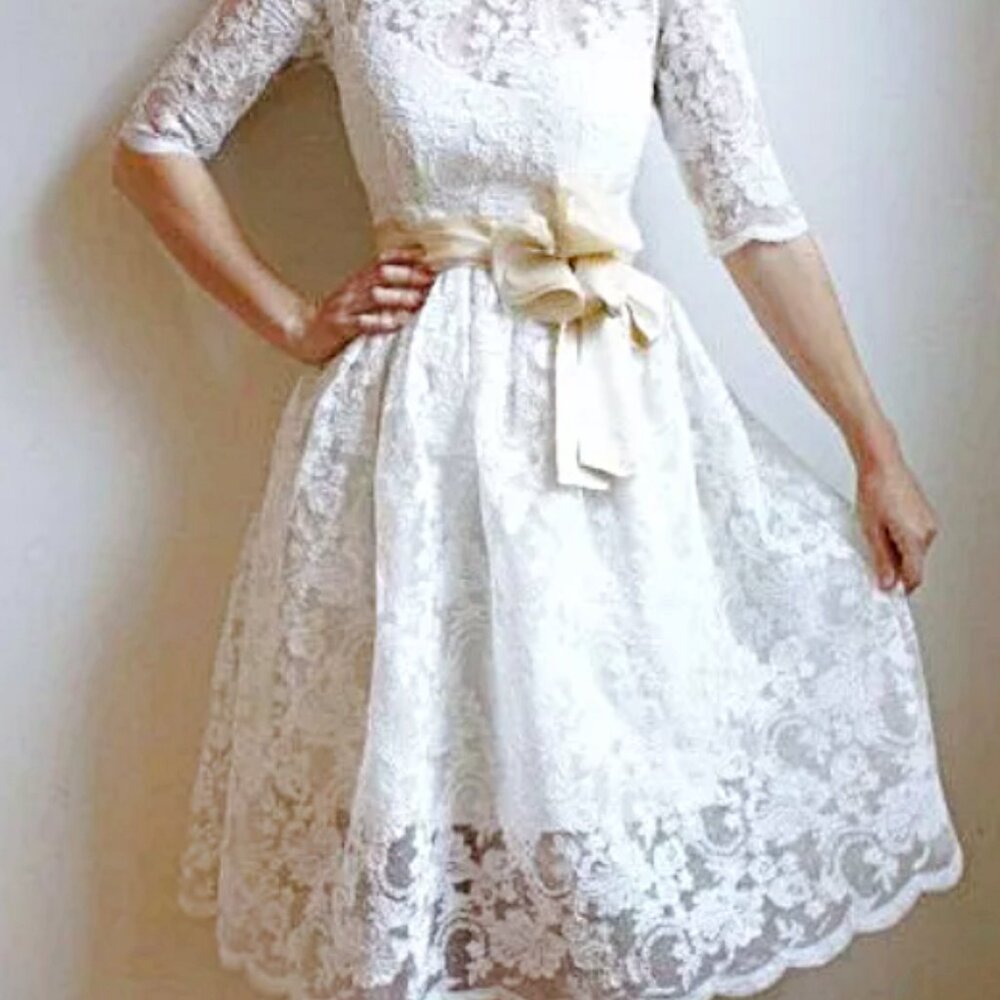 Leanne Marshall Ellie-Tessa Ivory Lace Victorian Style Wedding Dress sz 0 $795
